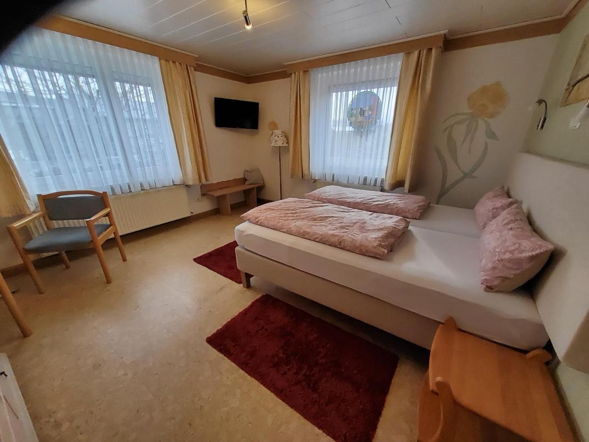 B&B Gästehaus Schmidt Lichtenberg  Exterior foto